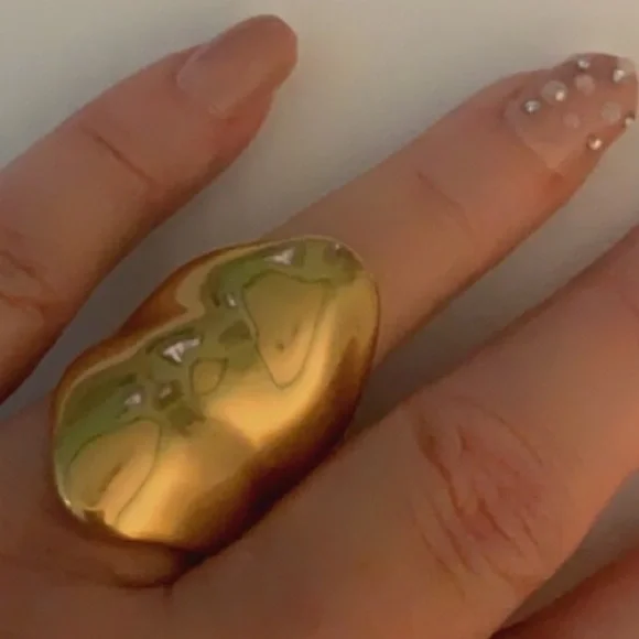 Kendra Scott statement Ring size 8 - Picture 3 of 9